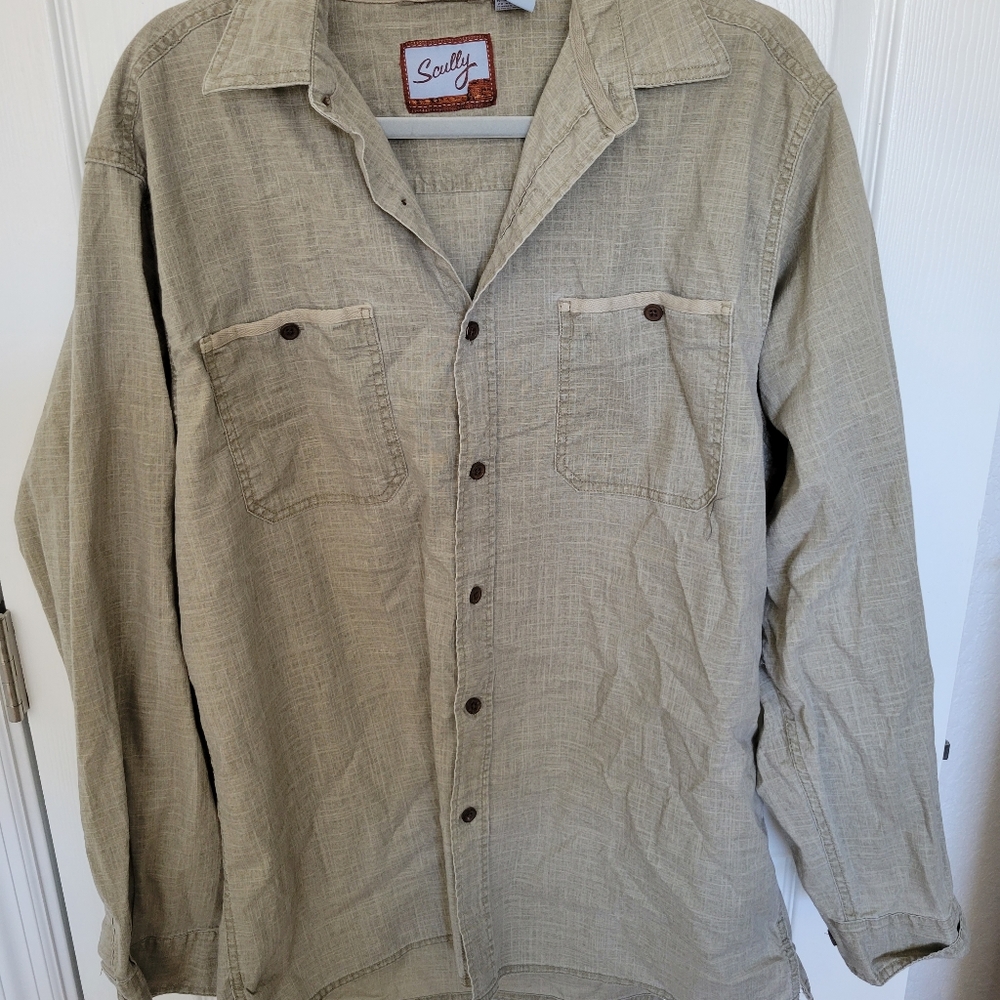 Men's long sleeve button shirt, never worn always too big for husband